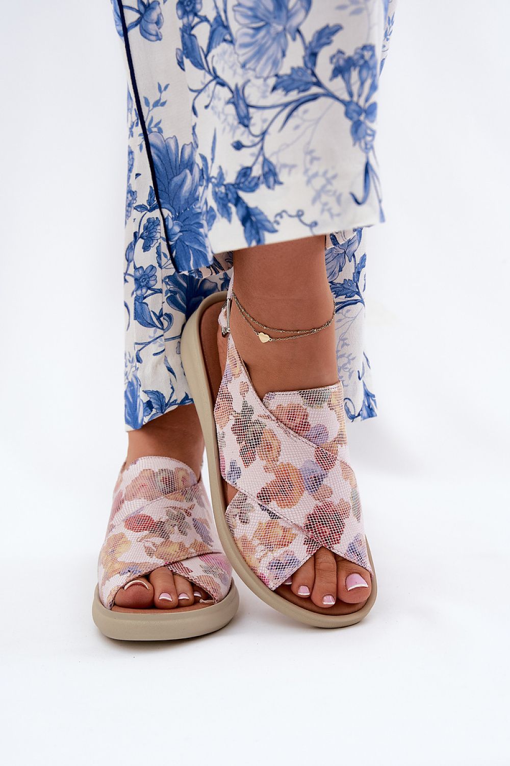 Buskin model 211361 Step in style