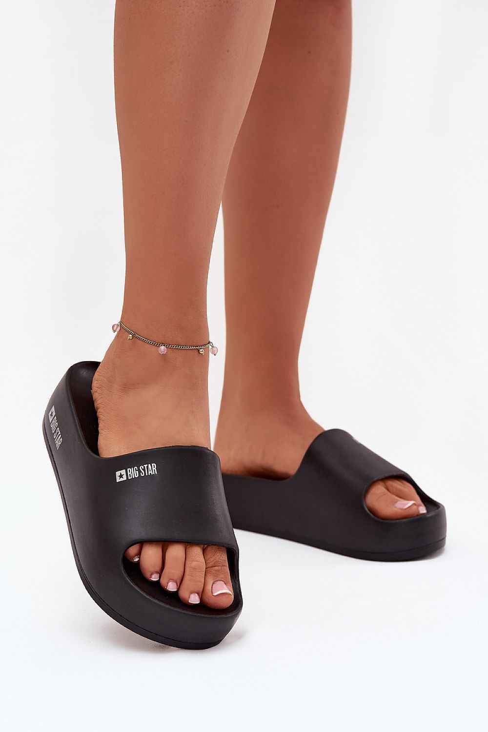 Flip-flops model 216426