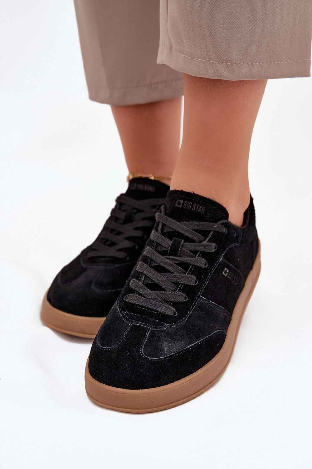 Sport Shoes model 216479