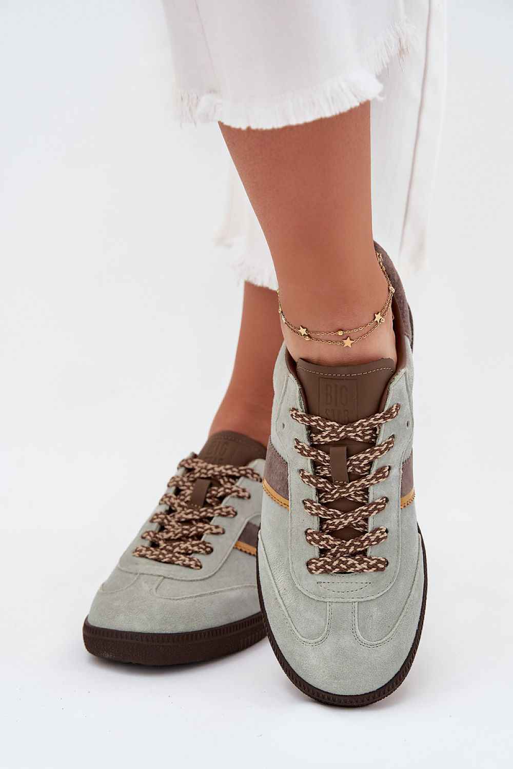 Sport Shoes model 216482
