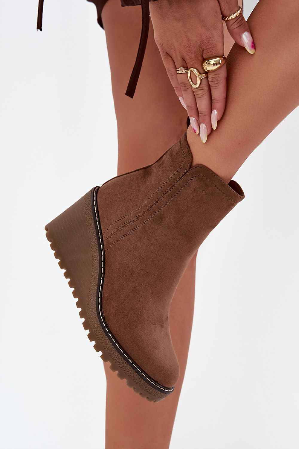 Buskin boots model 216846