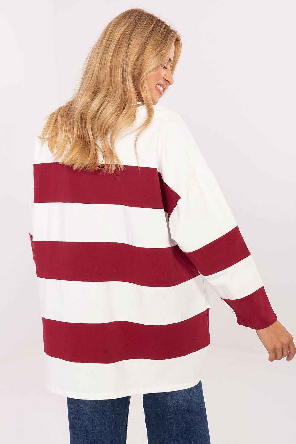 Sweatshirt model 217029