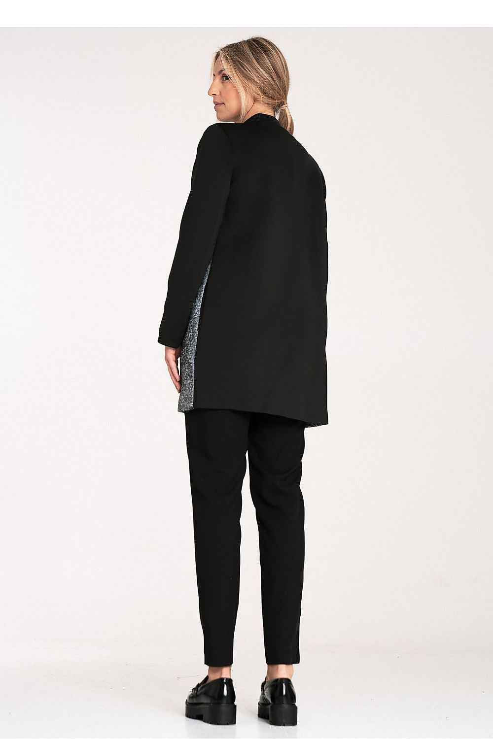 Coat model 217066