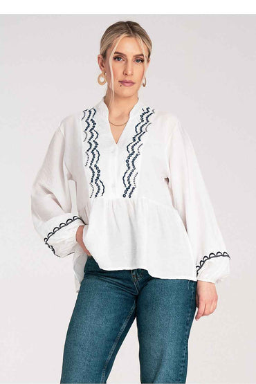 Blouse model 217067