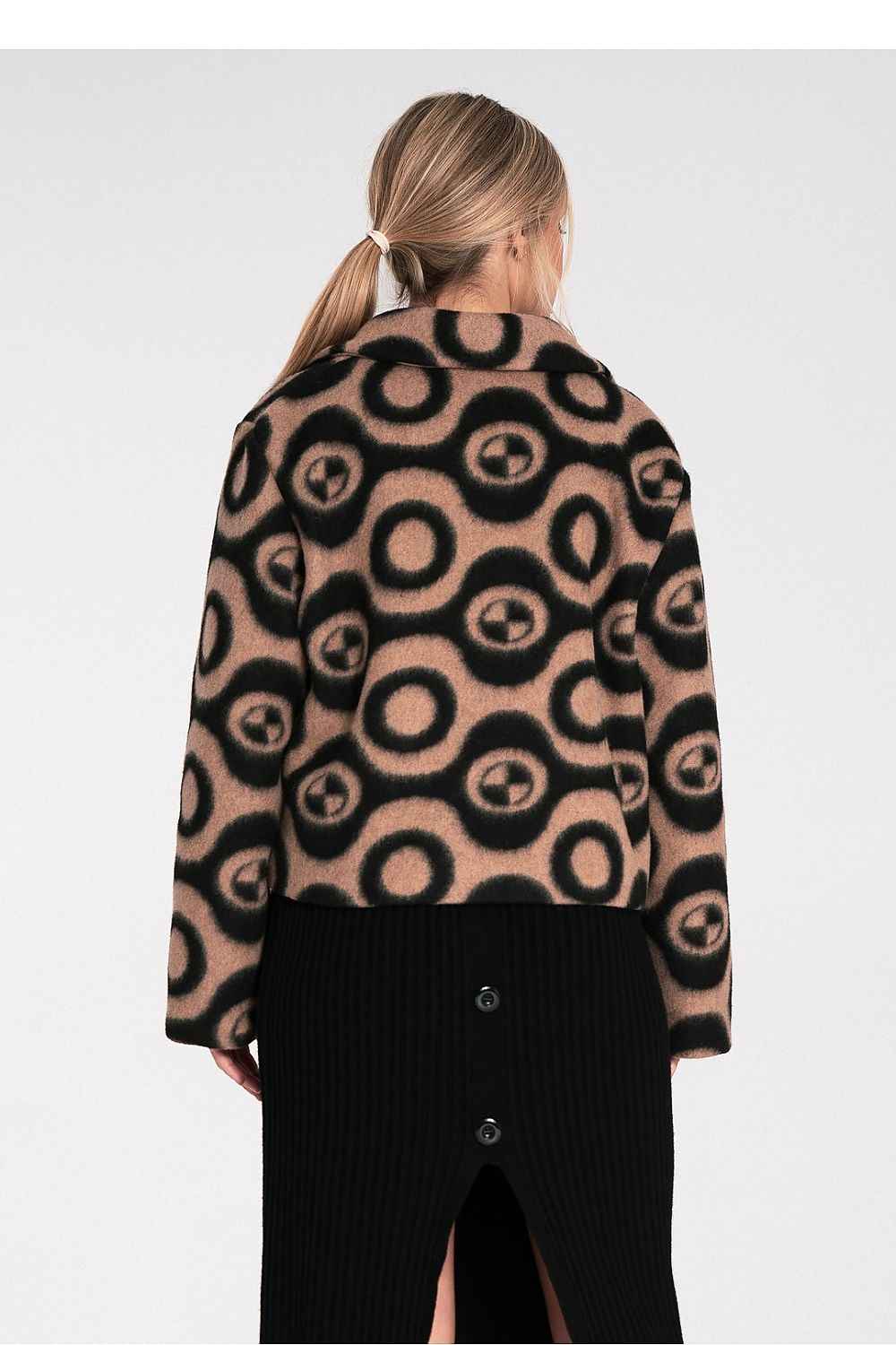 Jacket model 217098