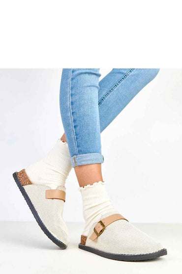 Slippers model 217918