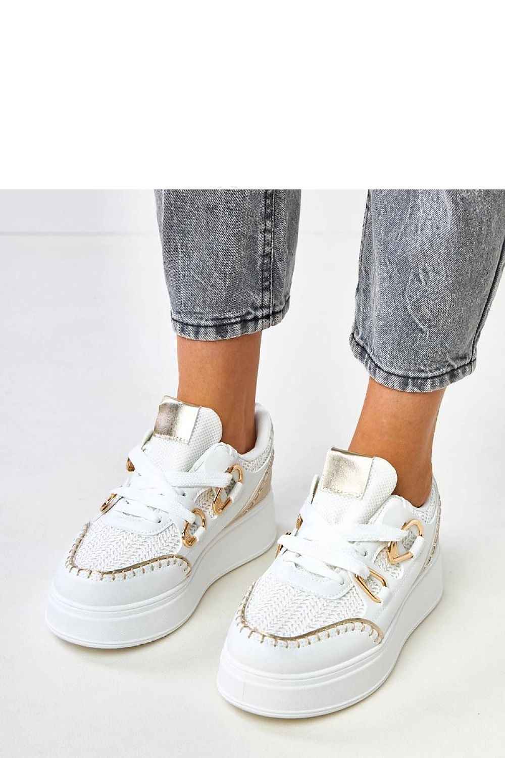 Sport Shoes model 217954