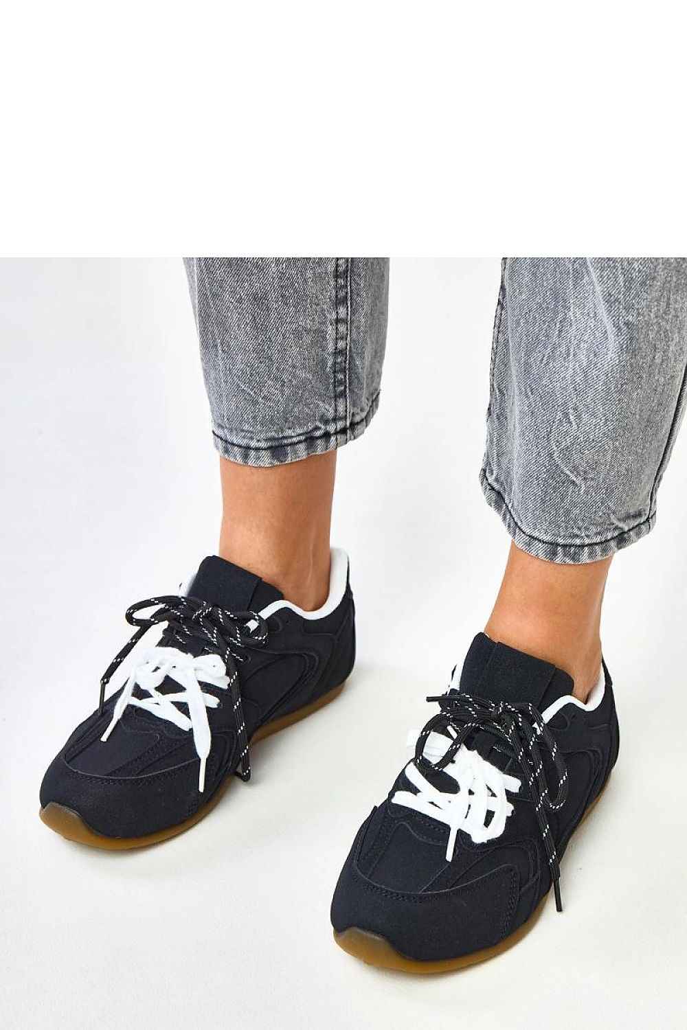 Sport Shoes model 218154
