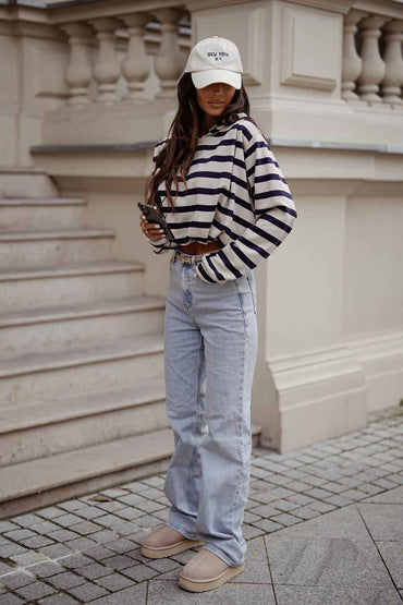 Sweatshirt model 218183