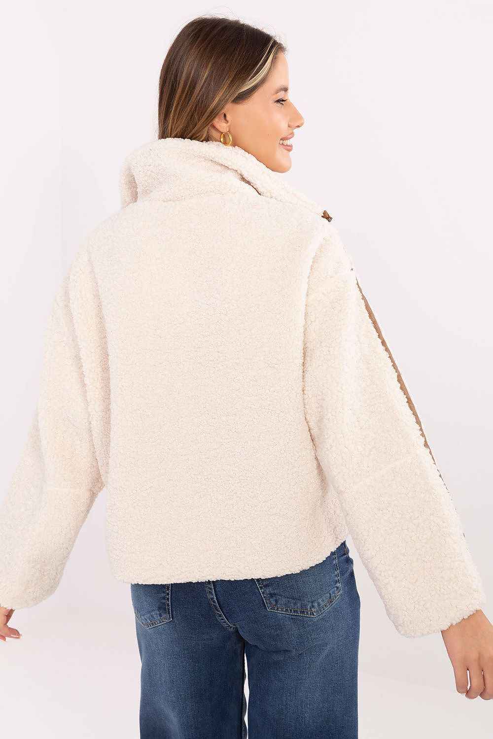 Jacket model 218231