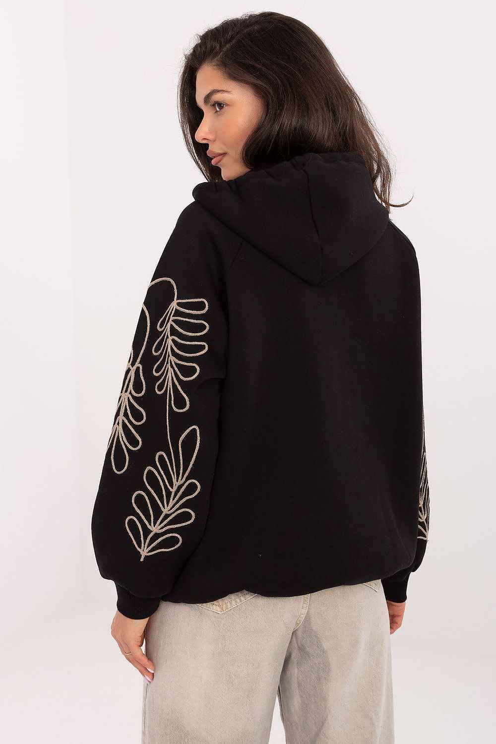 Sweatshirt model 218247
