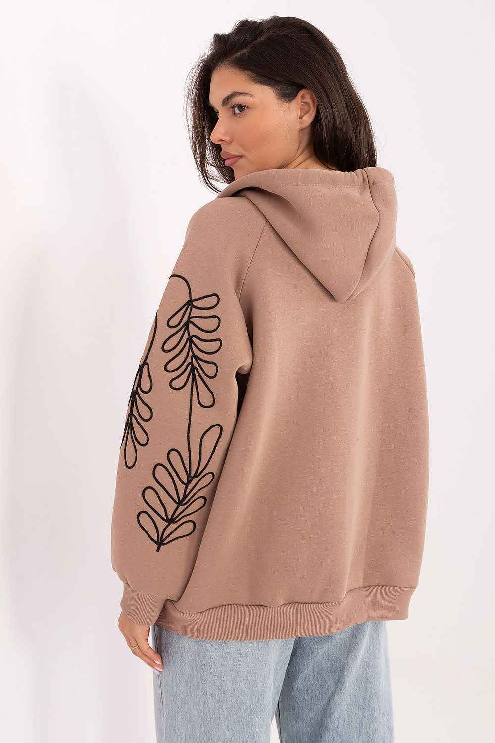 Sweatshirt model 218248