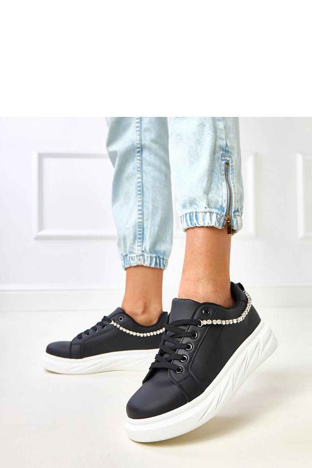 Sport Shoes model 218353