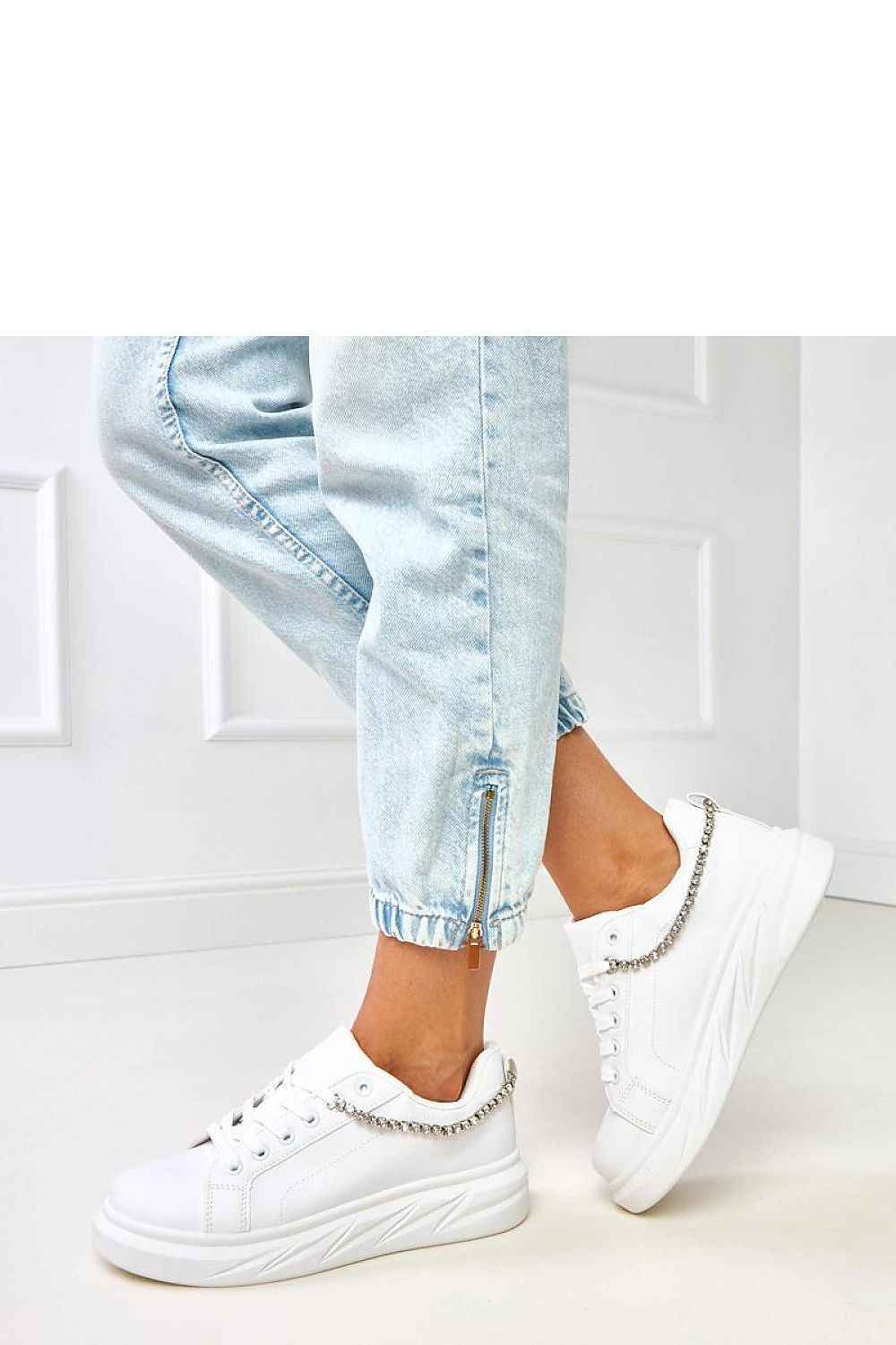 Sport Shoes model 218354