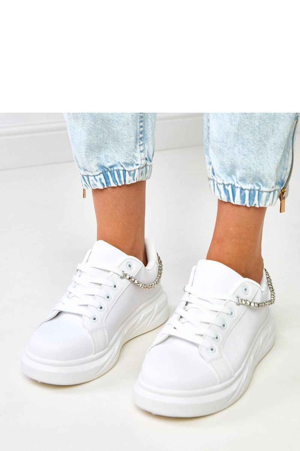 Sport Shoes model 218354