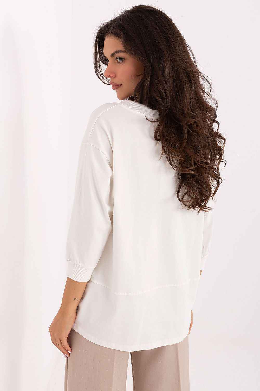 Blouse model 218391