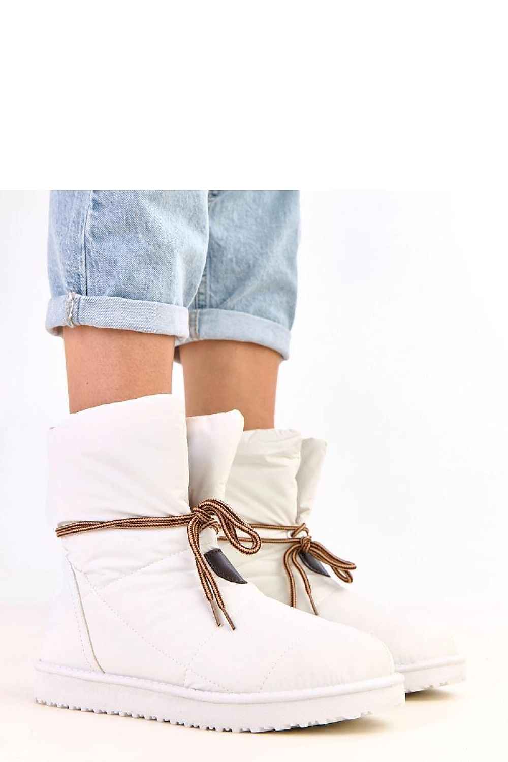 Snow boots model 218530