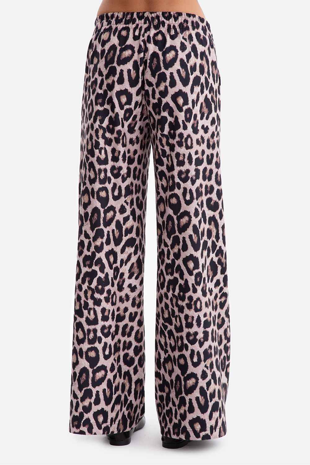 Women trousers model 218655