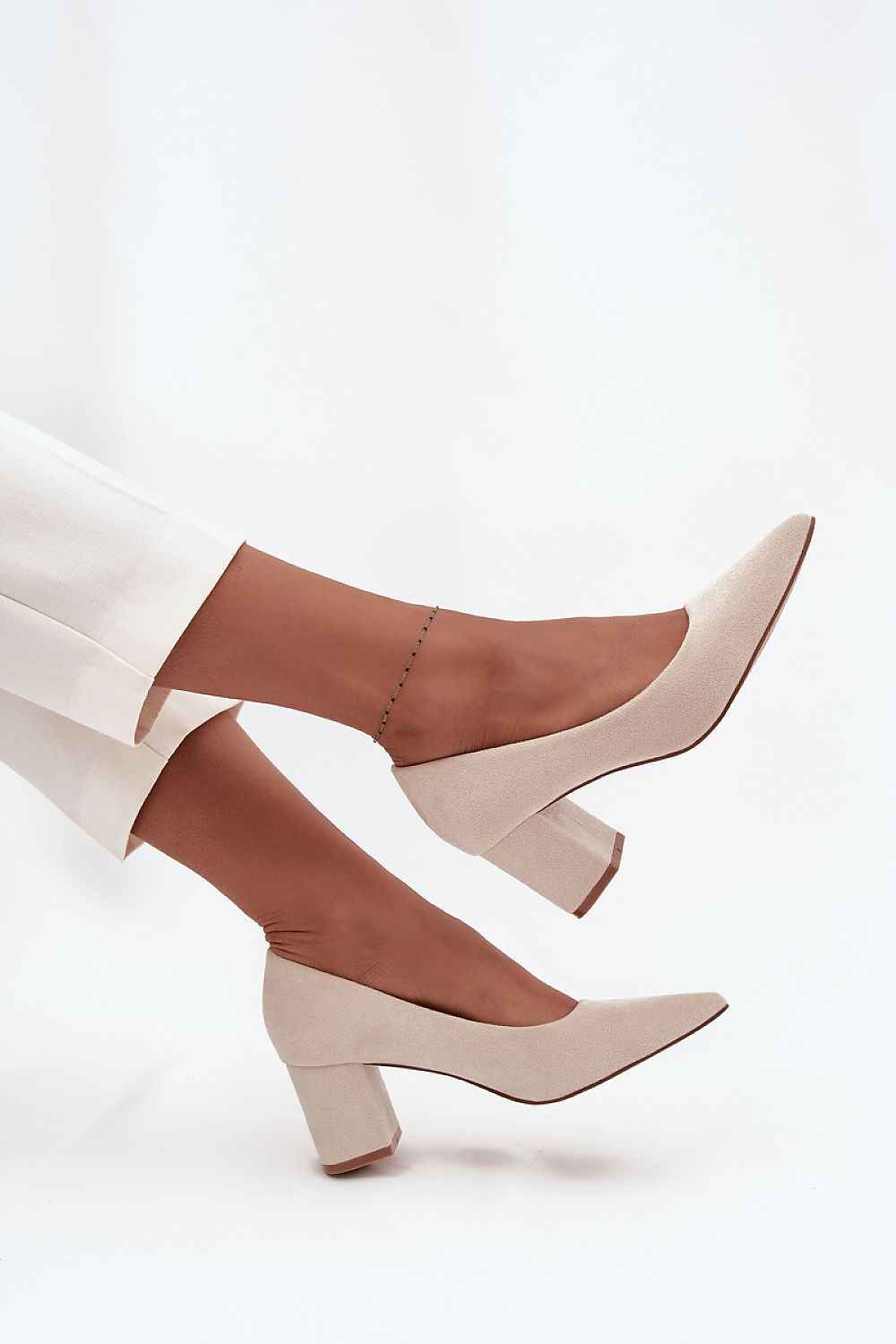 Block heel pumps model 218683
