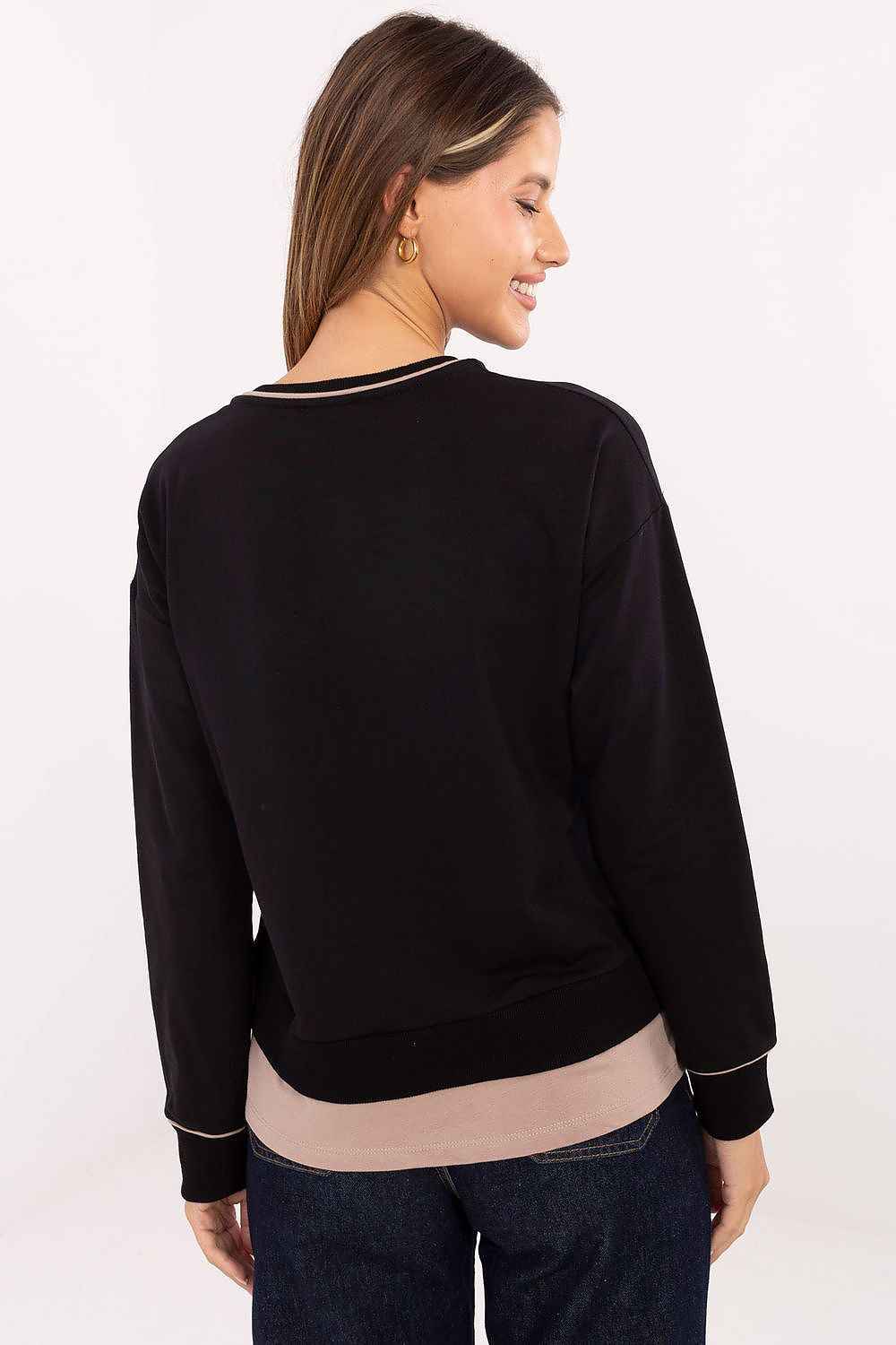 Sweatshirt model 218822