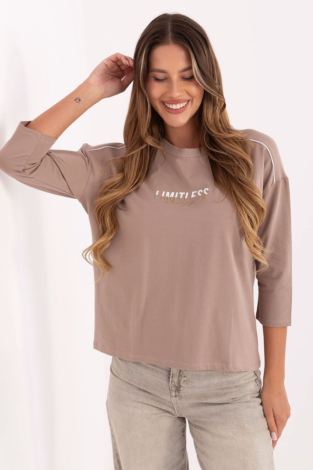 Blouse model 218837 Relevance