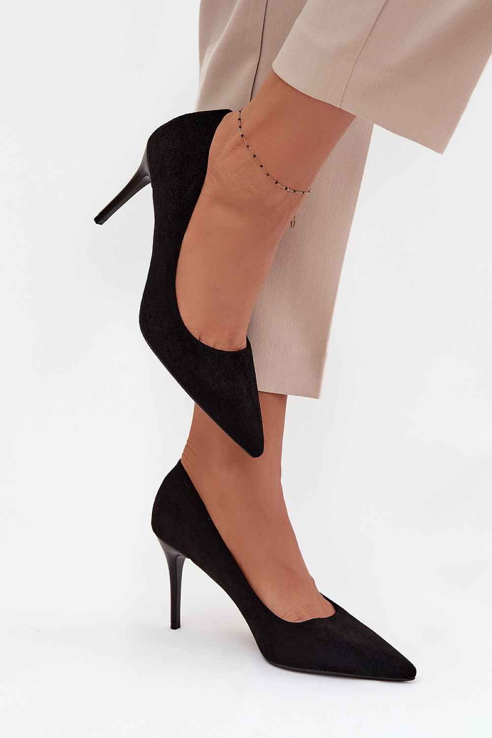 High heels model 218915
