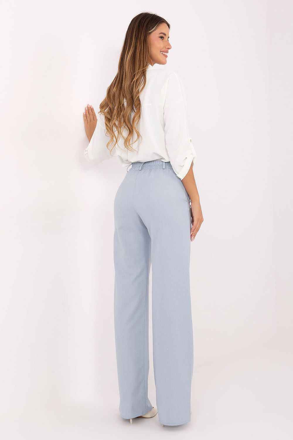 Women trousers model 219087
