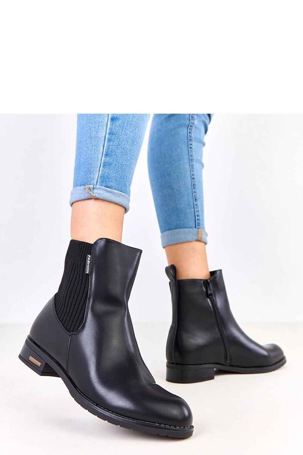Boots model 219184