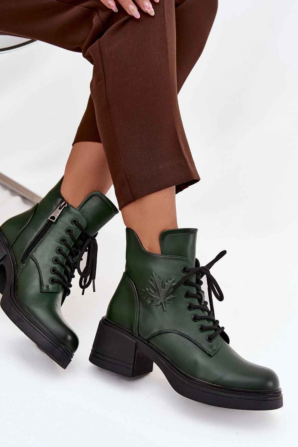 Boots model 219256