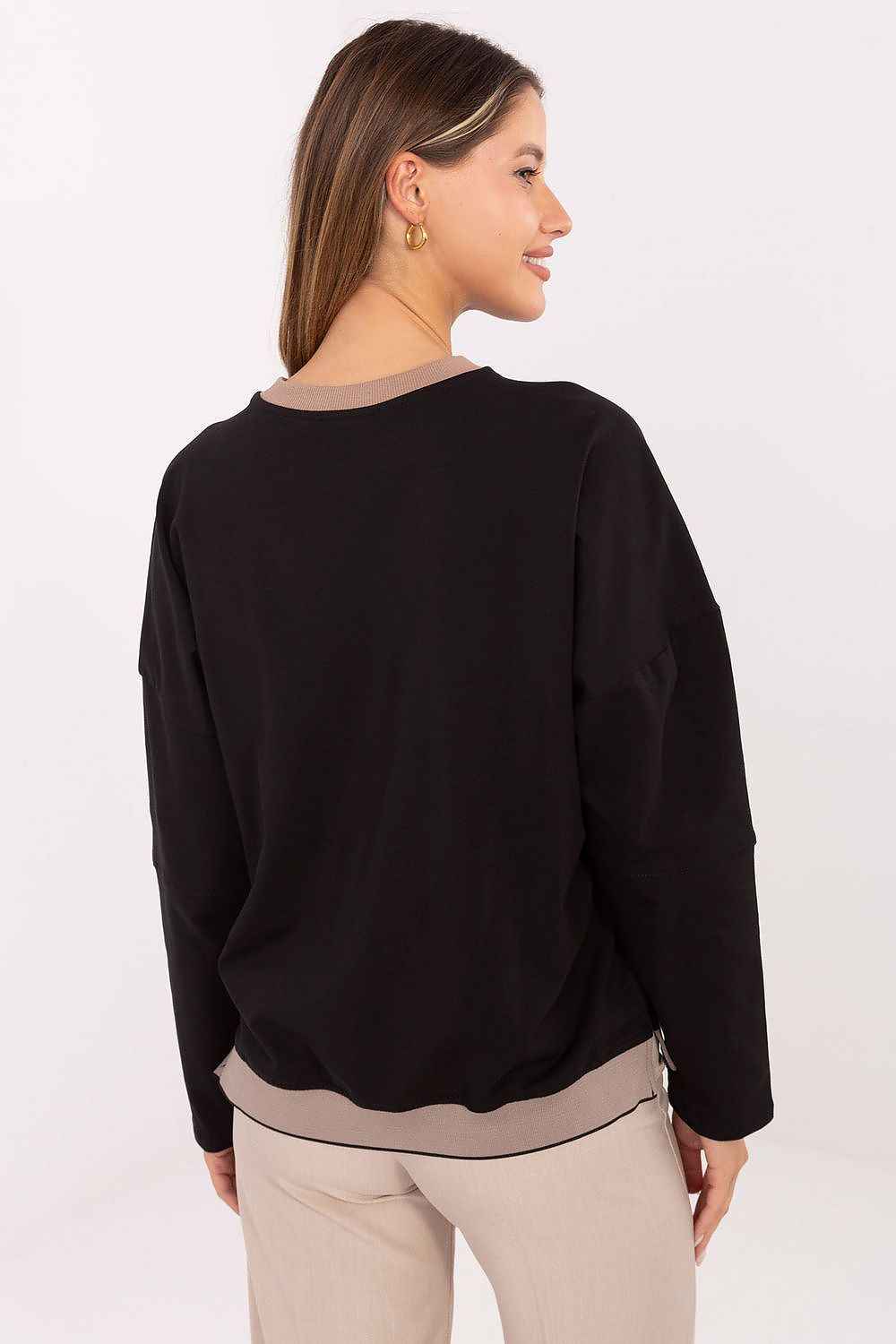Sweatshirt model 219441
