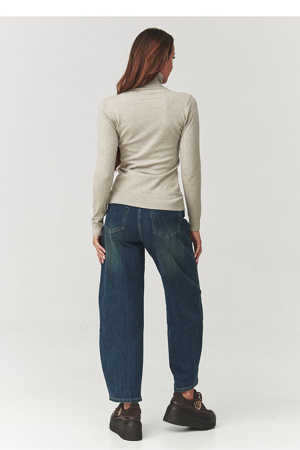 Turtleneck model 219740 Makadamia