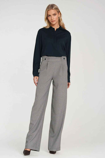 Women trousers model 219763