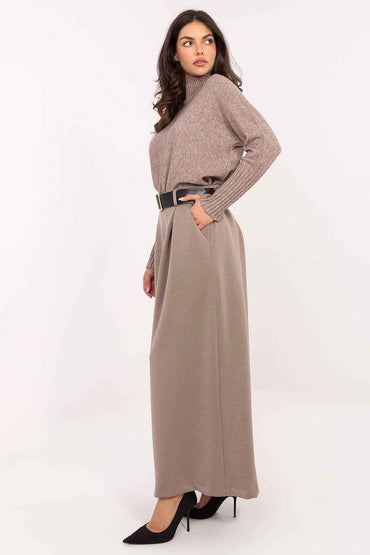 Women trousers model 220012