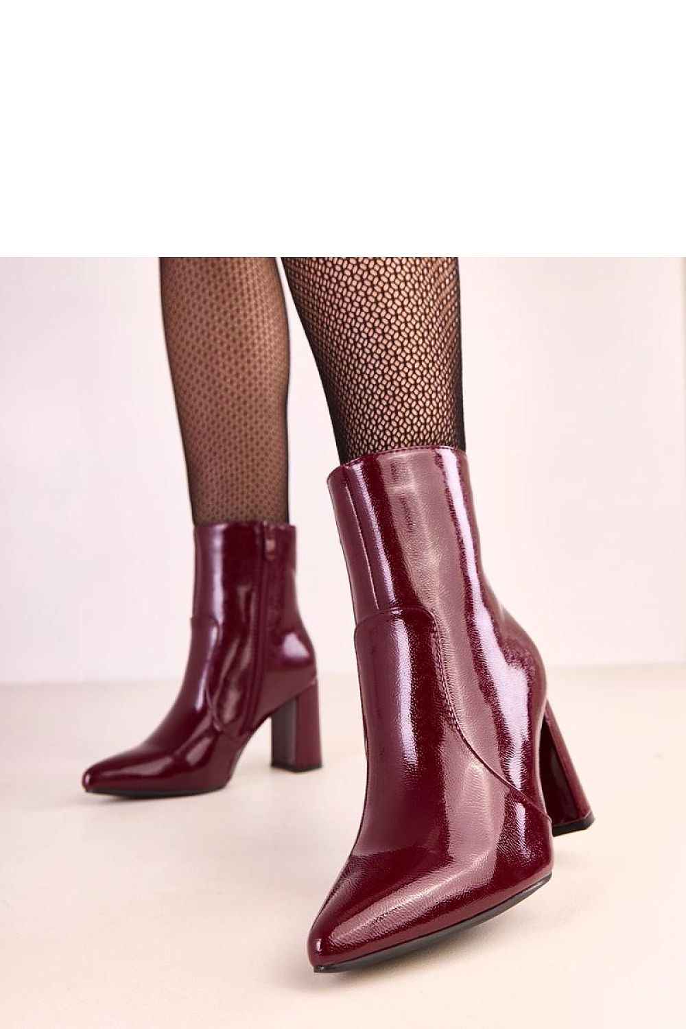 Heel boots model 220253