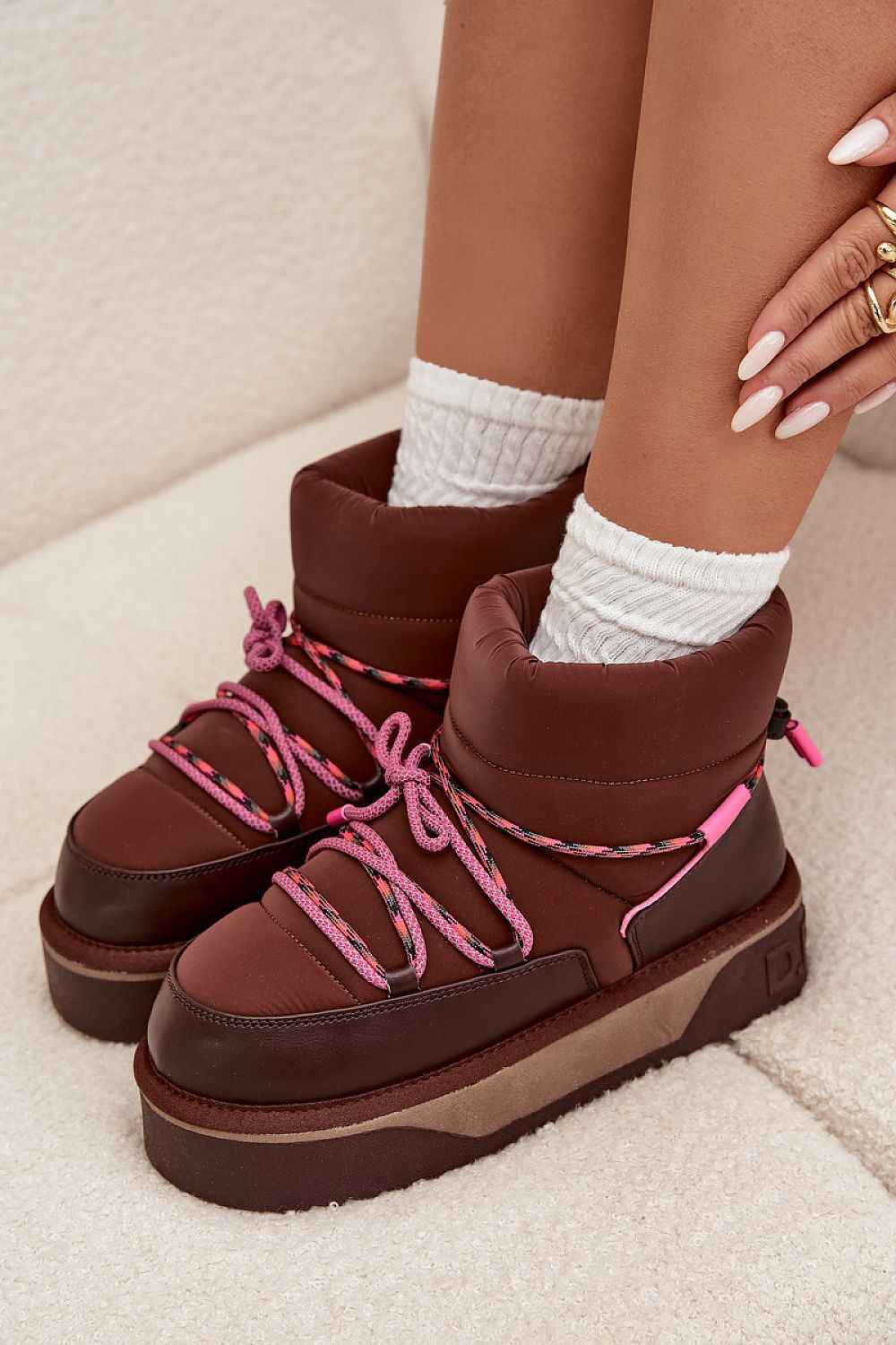 Snow boots model 220531