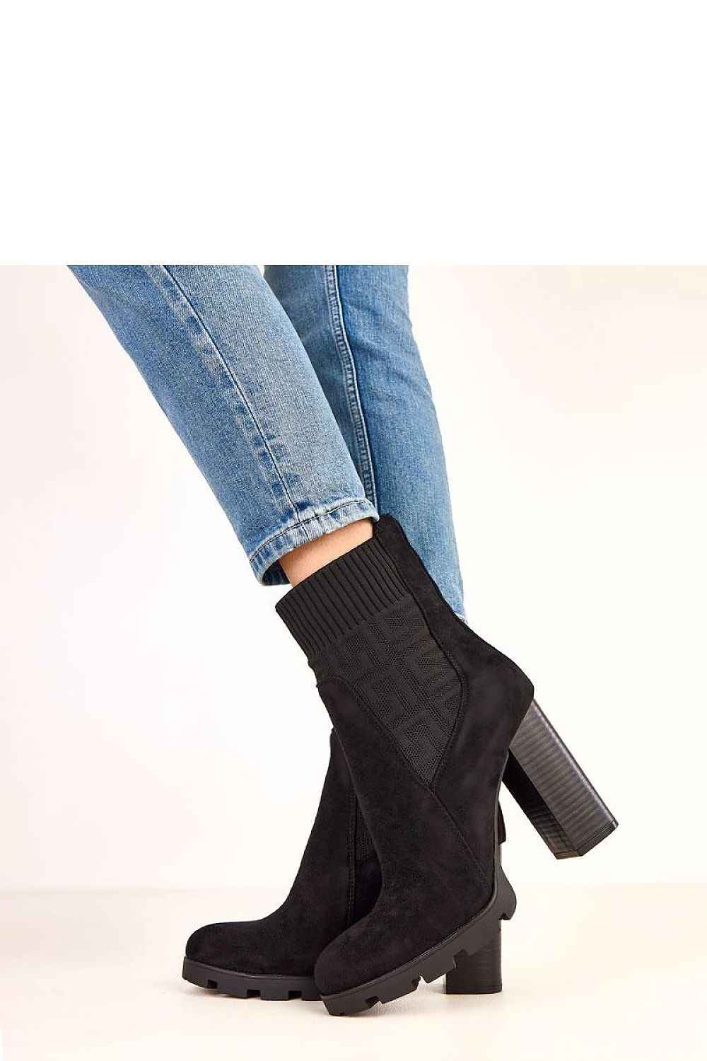 Heel boots model 220579