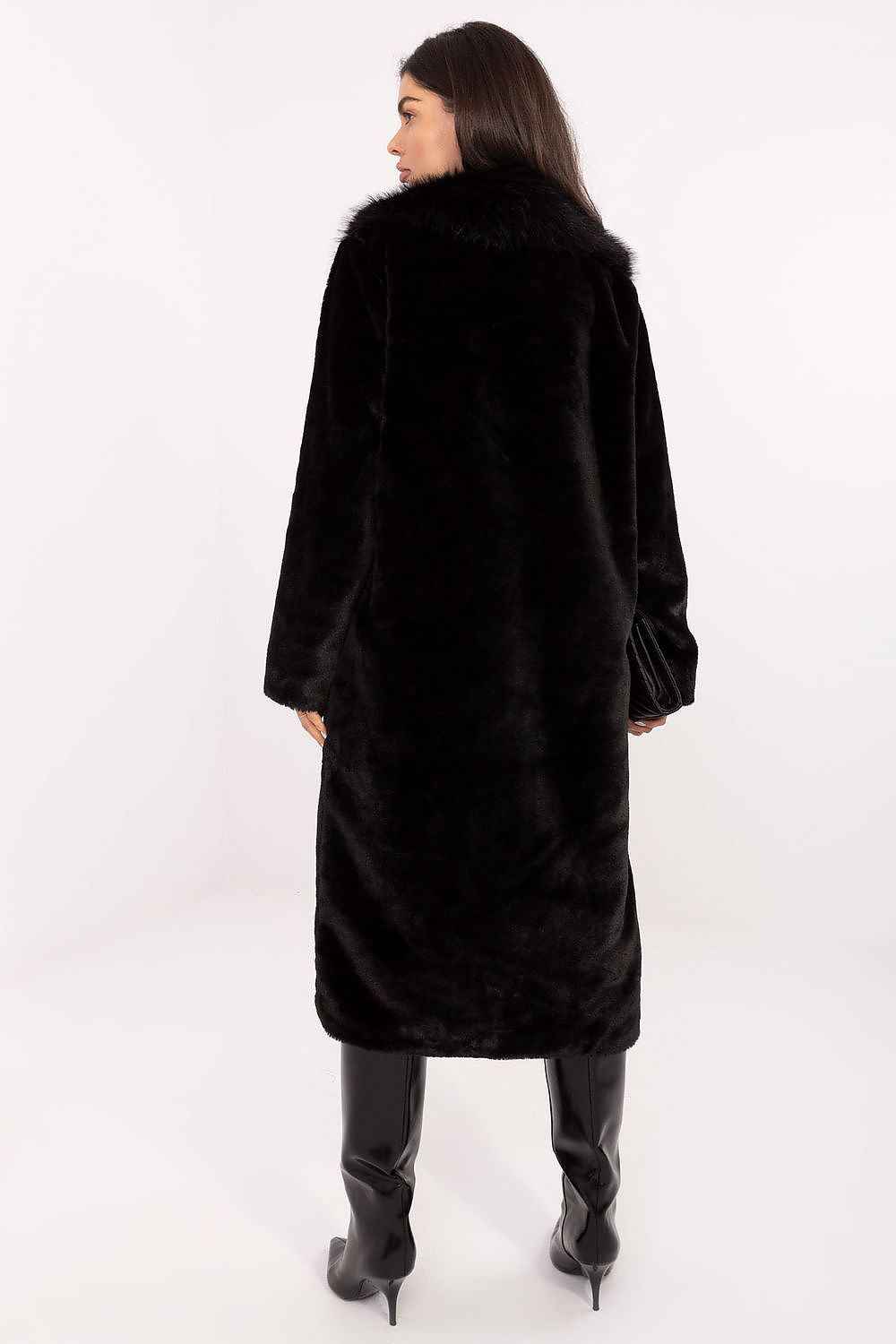 Coat model 220945
