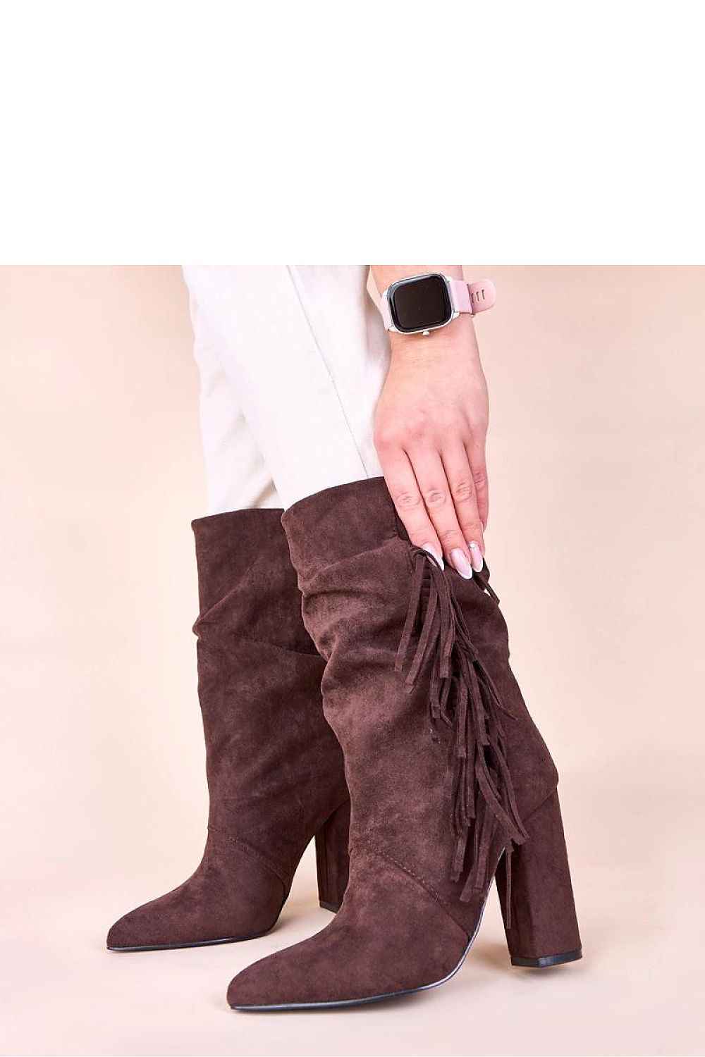 Heel boots model 221008