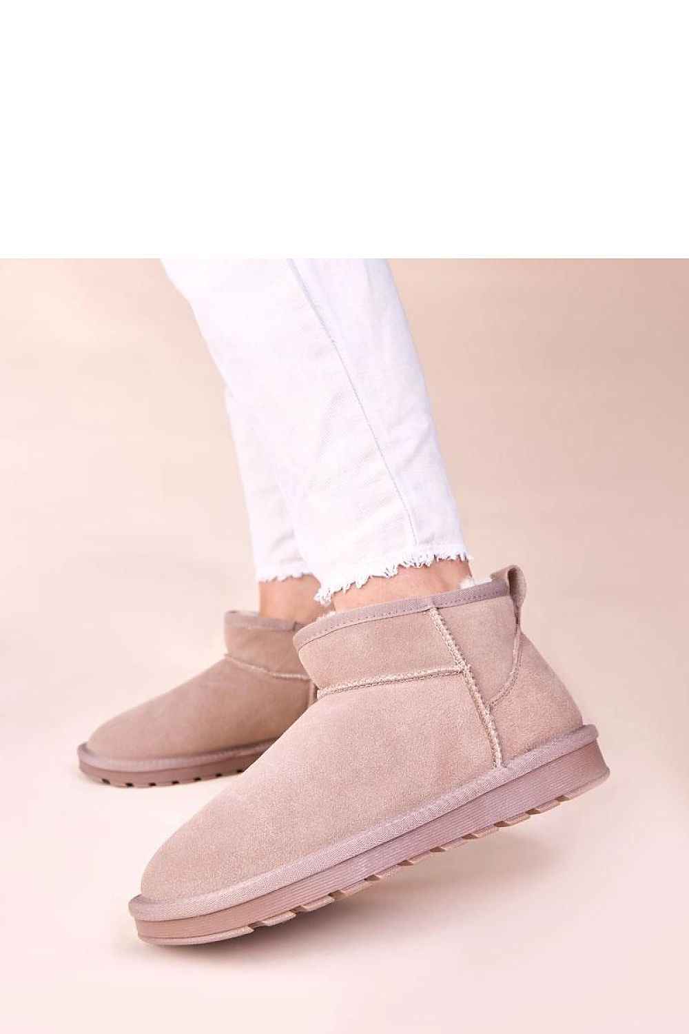 Snow boots model 221040