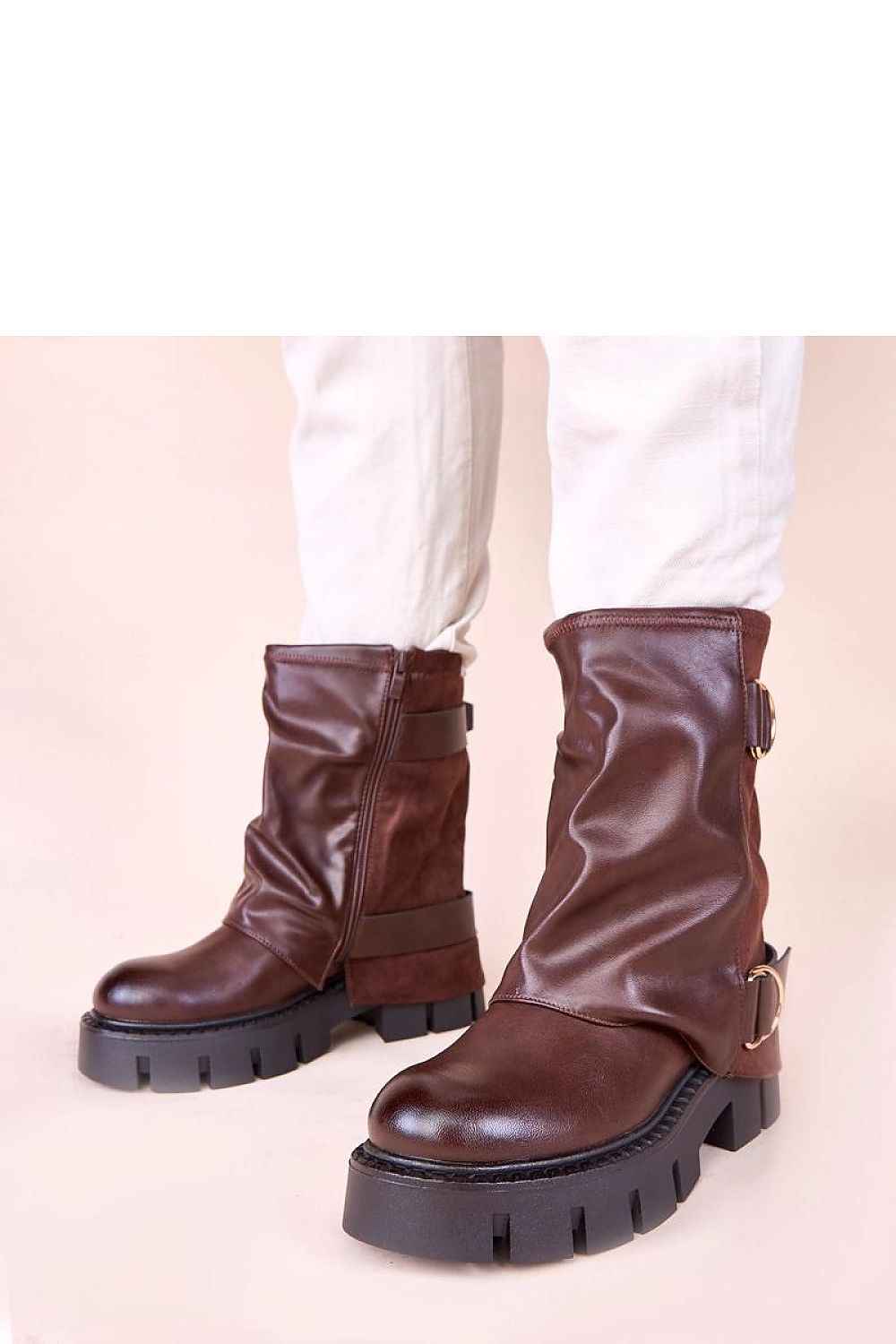 Boots model 221044