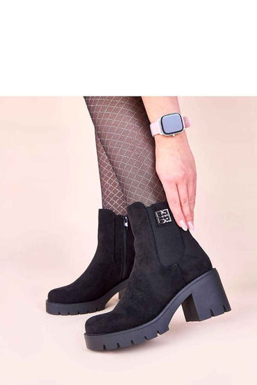 Heel boots model 221366