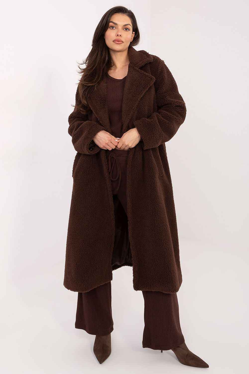 Coat model 221384