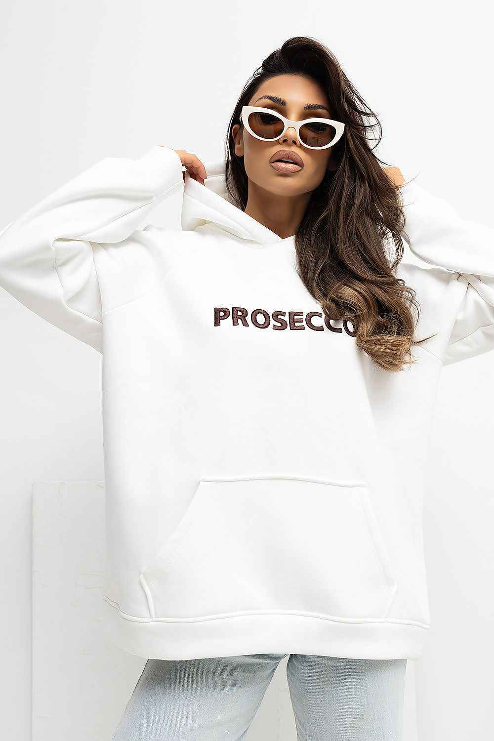 Sweatshirt model 221613
