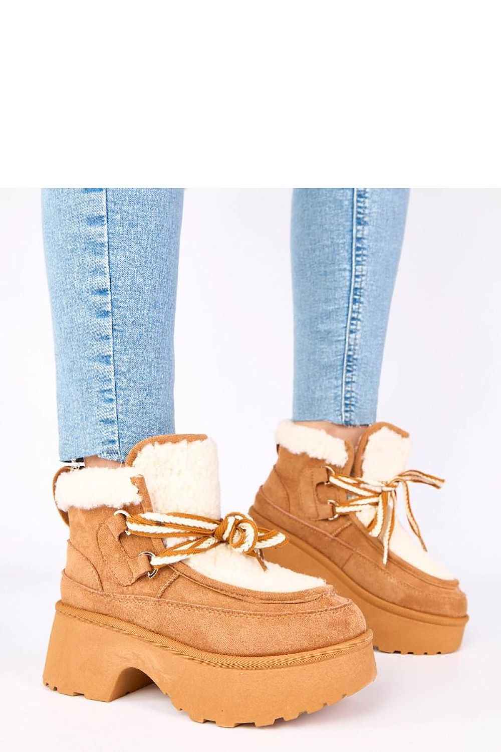 Snow boots model 221658