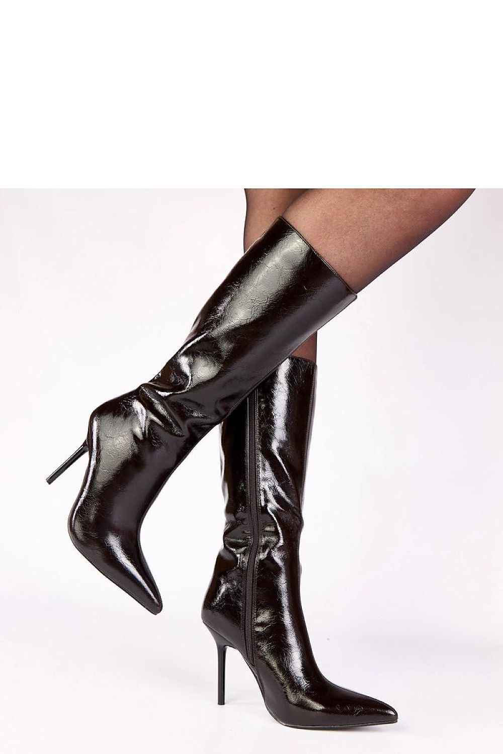 Heel boots model 221673