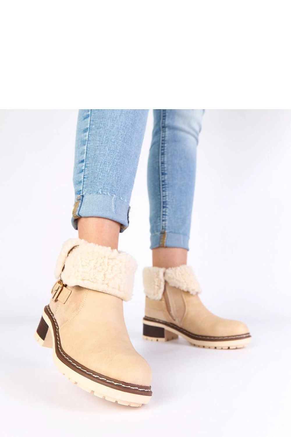 Boots model 221680