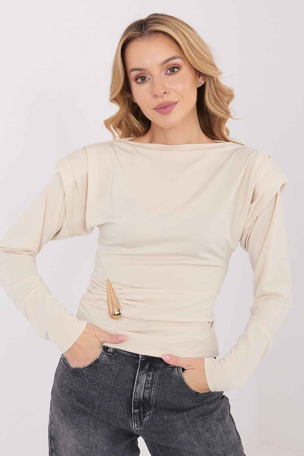 Blouse model 221762