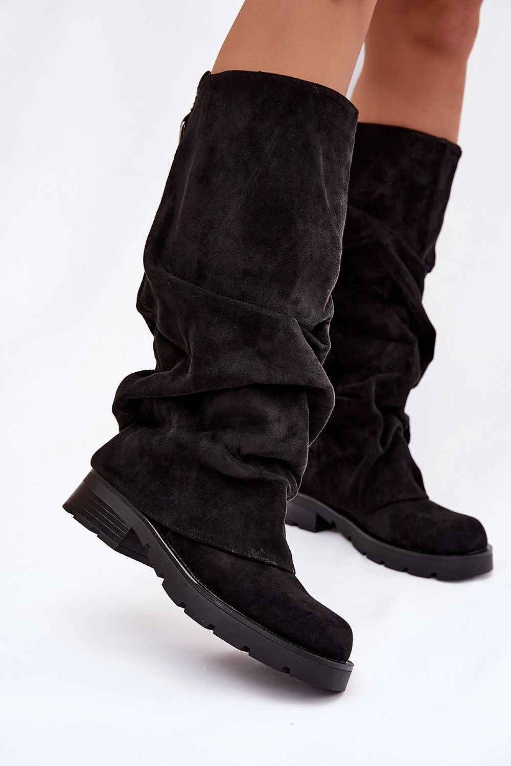 Thigh-Hight Boots model 221904