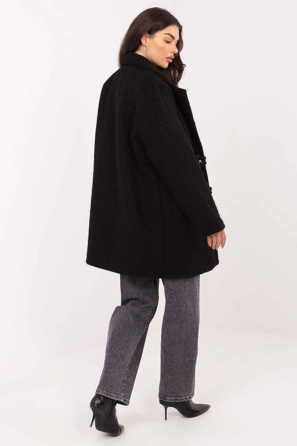 Coat model 222090