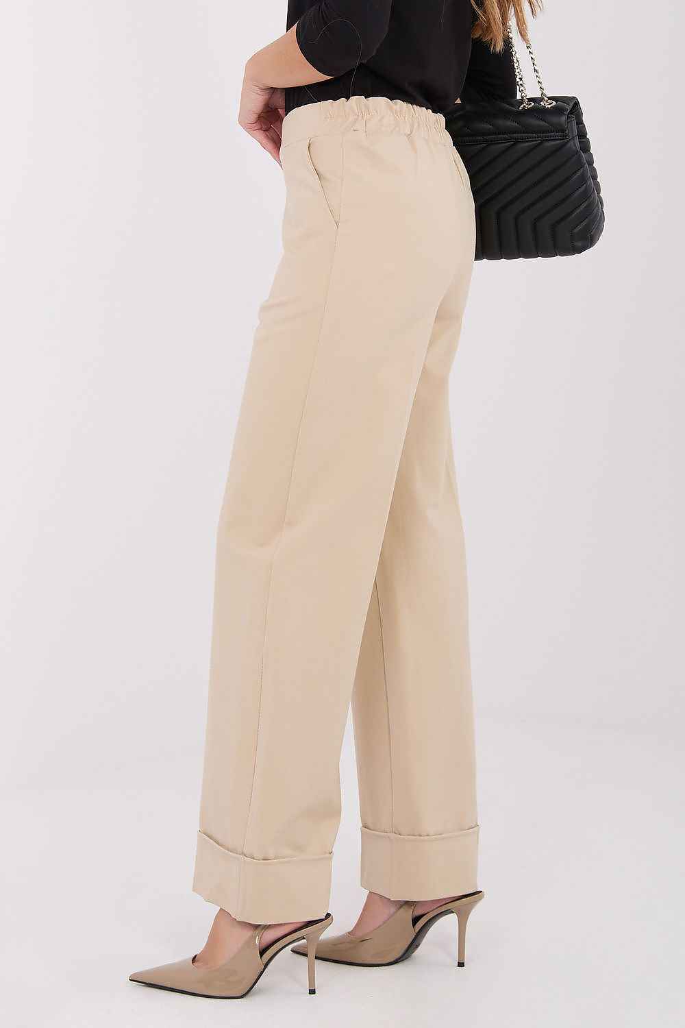 Women trousers model 222236